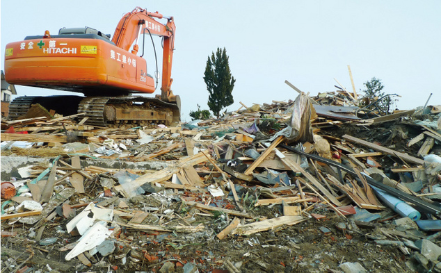 An Atelier with Wood Stove 